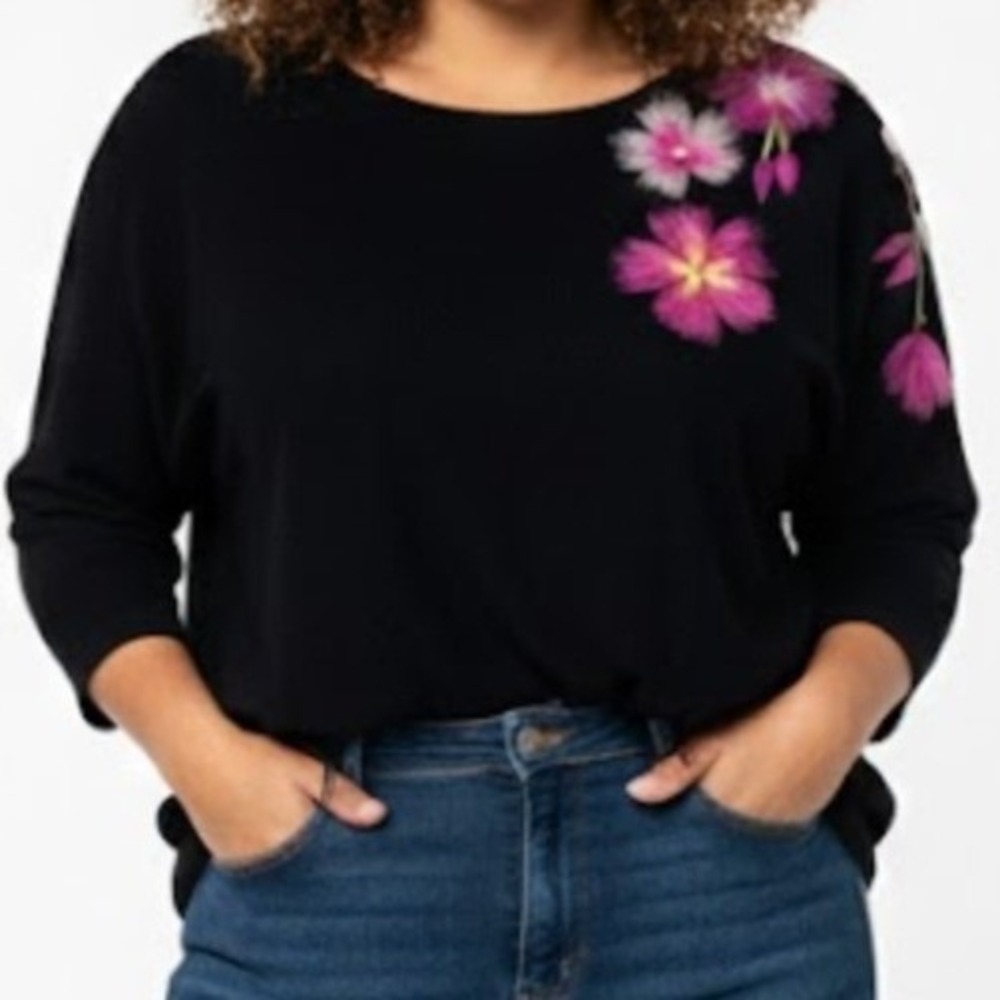 Aaeda Women 2X Black 3/4 Sleeve Sweater Embroidered‎ Floral Applique